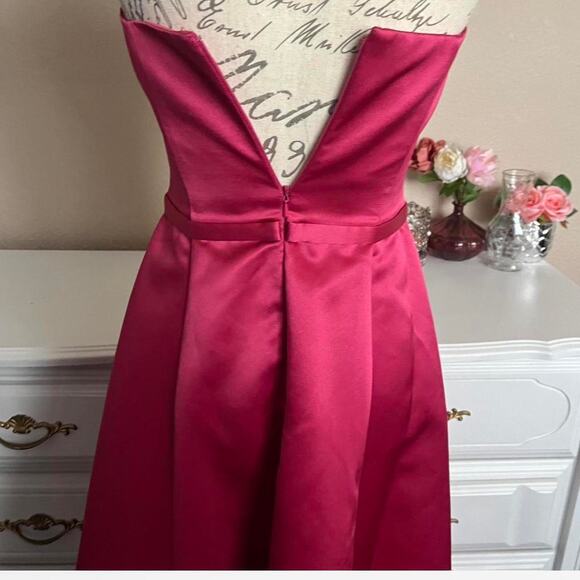 Hot pink strapless midi evening gown - Picture 4 of 6